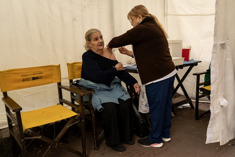 MAS SERVICIOS VACUNACION